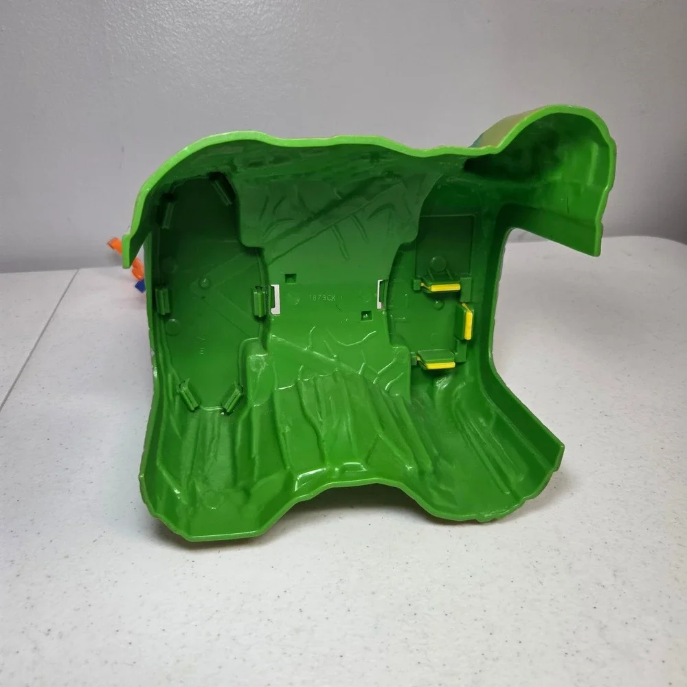 Fisher Price Thomas Friends TrackMaster Green Mountain Tunnel with Crane‎